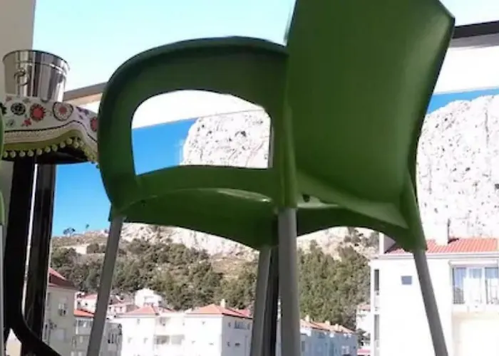 Granny Mira * Omiš